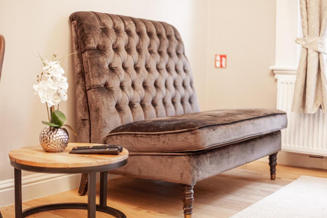 Luxury Suites Palace By Rikas Hotels Anversa Esterno foto