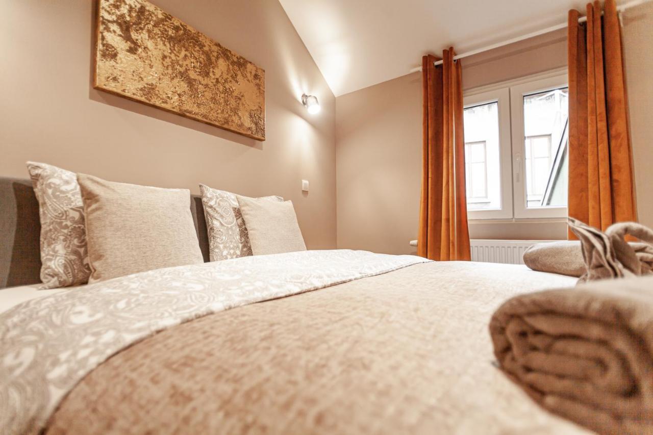 Luxury Suites Palace By Rikas Hotels Anversa Esterno foto